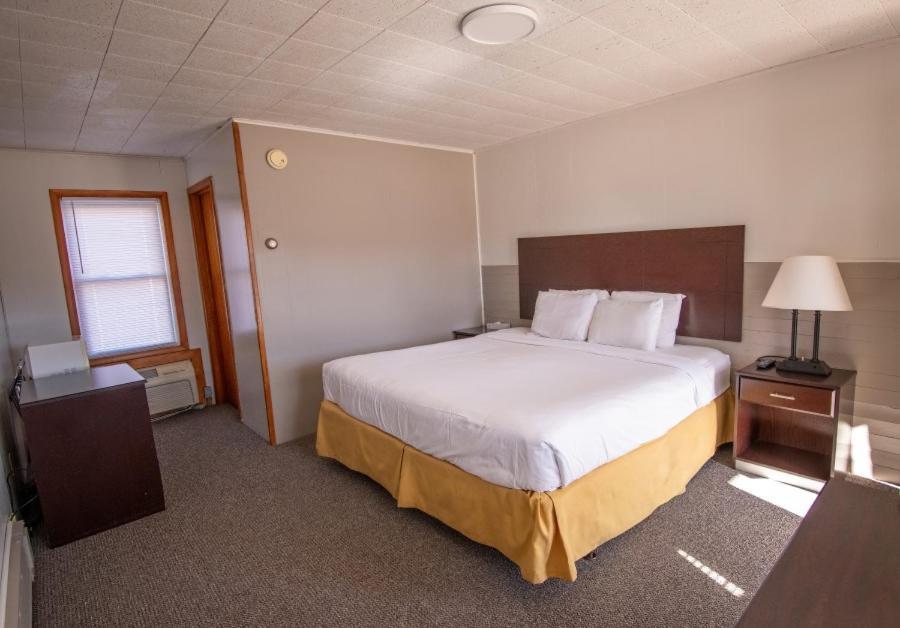 The Superior Motel Munising Ngoại thất bức ảnh